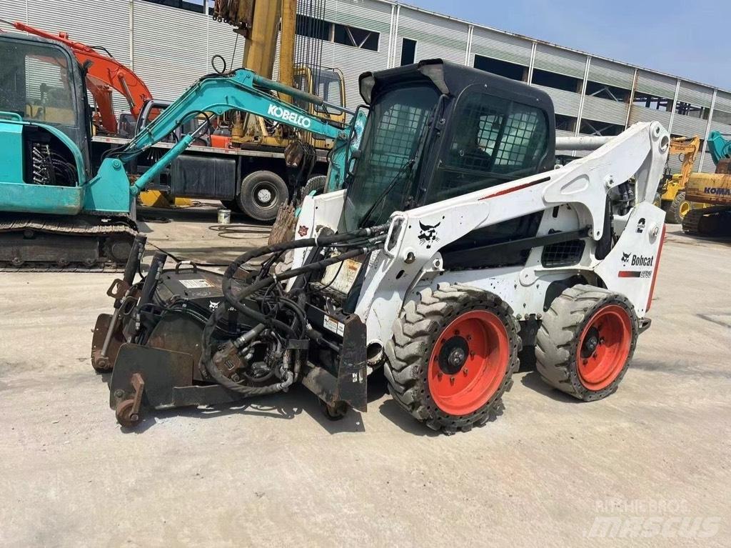 Bobcat S 750 Lietoti riteņu kompaktiekrāvēji