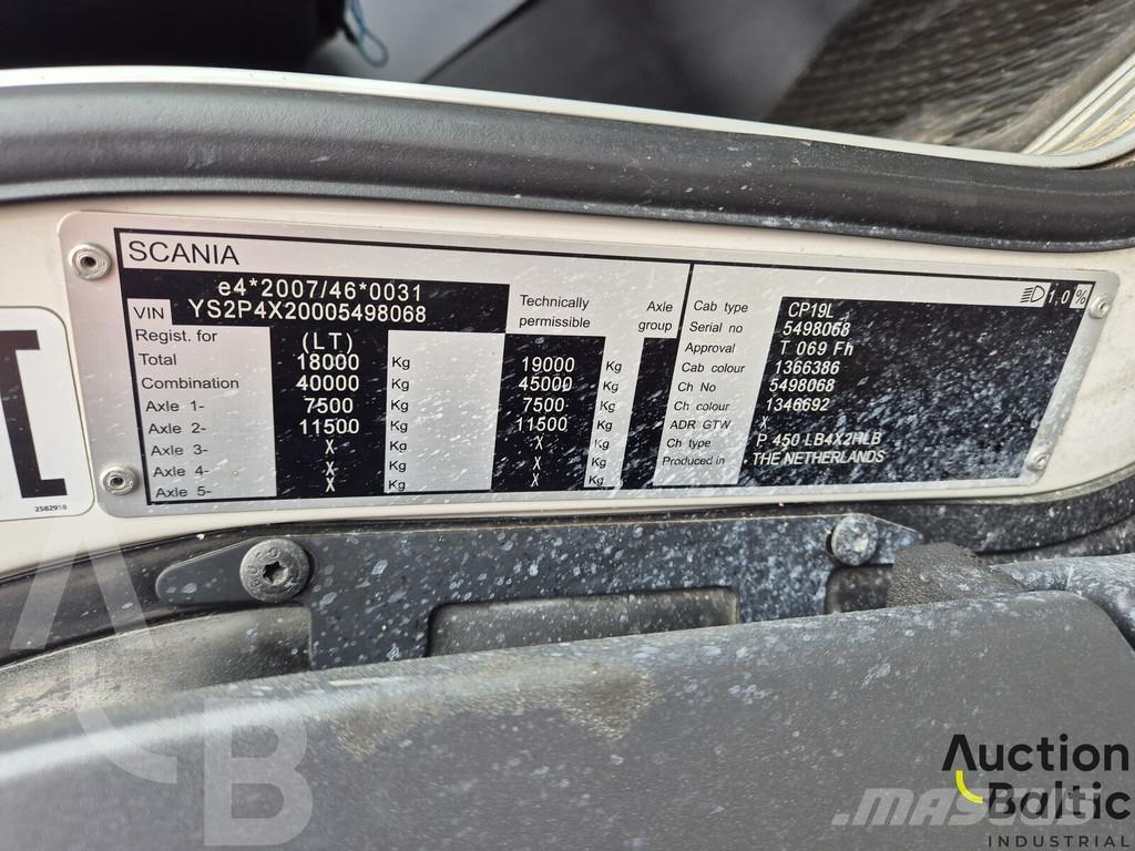 Scania P 450 Šasija ar kabīni