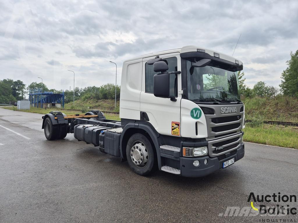 Scania P 450 Šasija ar kabīni
