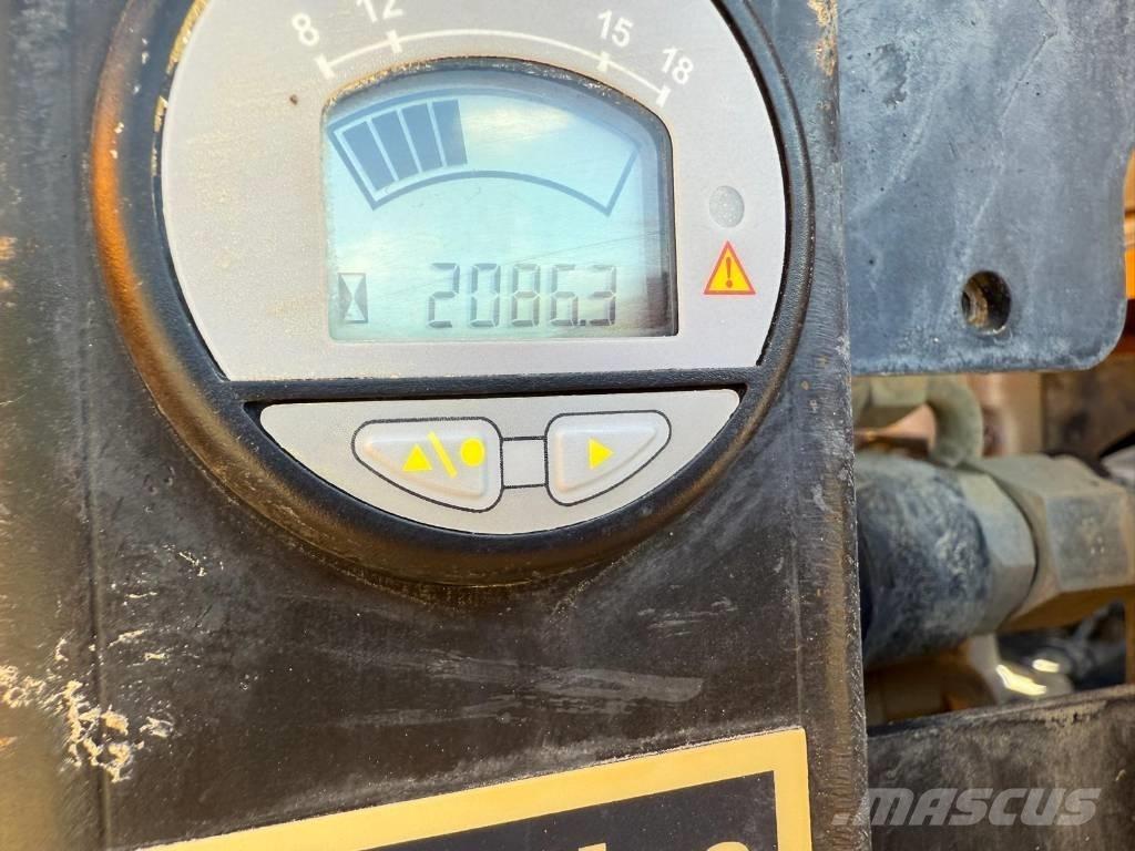 Thwaites 6T Mini pašizgāzēji