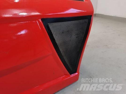 Manitou MT 1840 mask Kabīnes un interjers