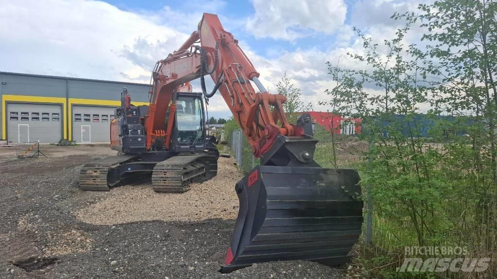 Hitachi ZX160LC-7 Kāpurķēžu ekskavatori