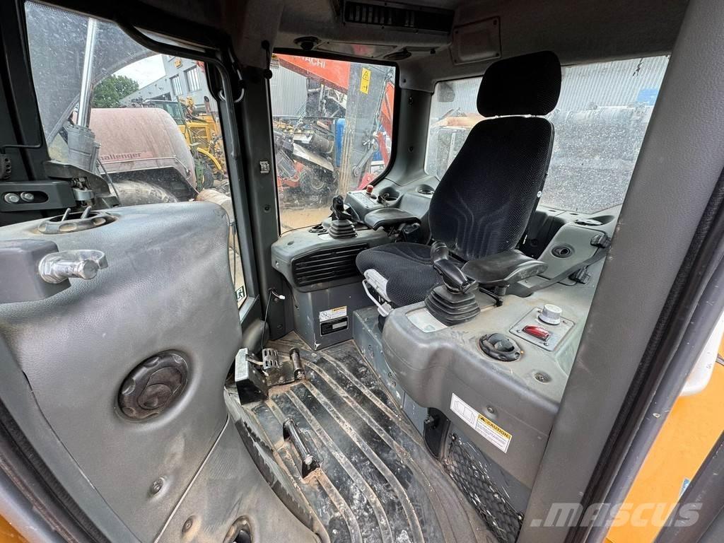 Liebherr PR736 LGP Kāpurķēžu buldozeri