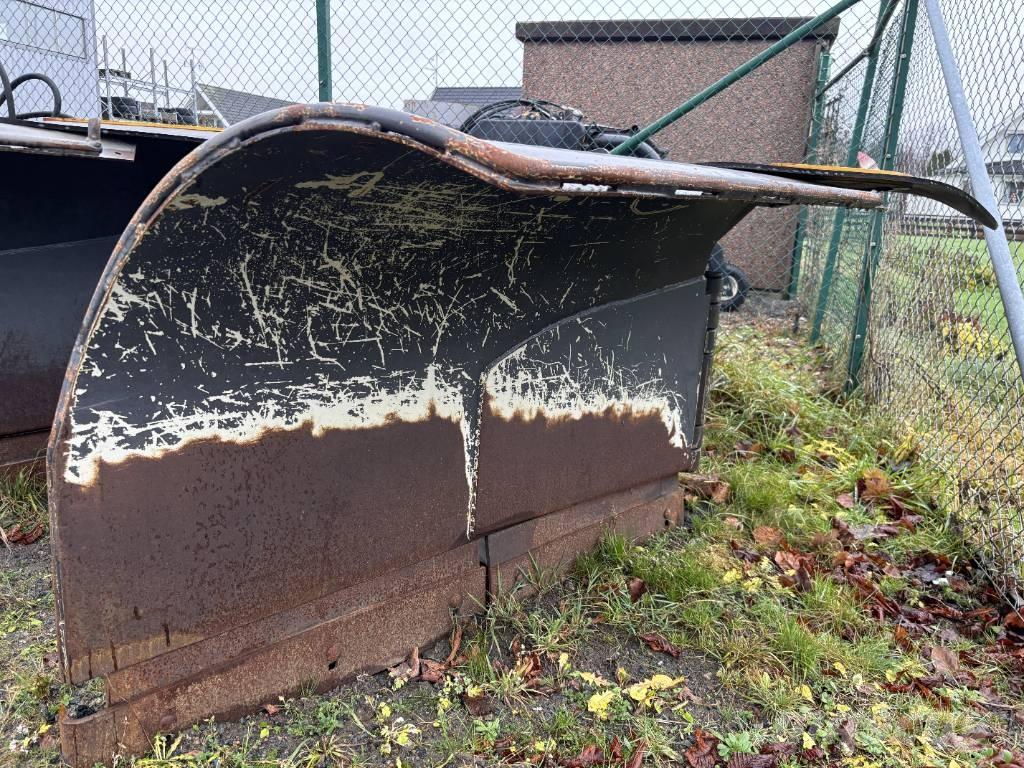 Uni-väg UV-320 Sniega naži un tīrītāji