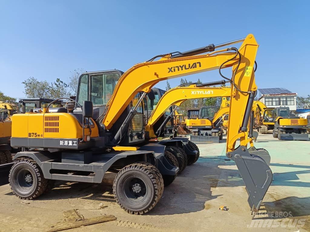 Xinyuan XYB75W-9 Kāpurķēžu ekskavatori