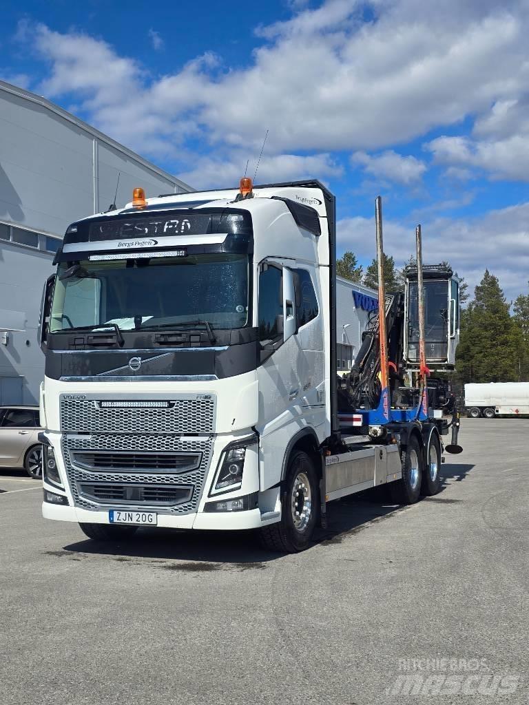 Volvo FH16 Kokvedēji