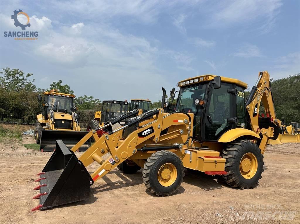 CAT 420F2 Ekskavatori-iekrāvēji