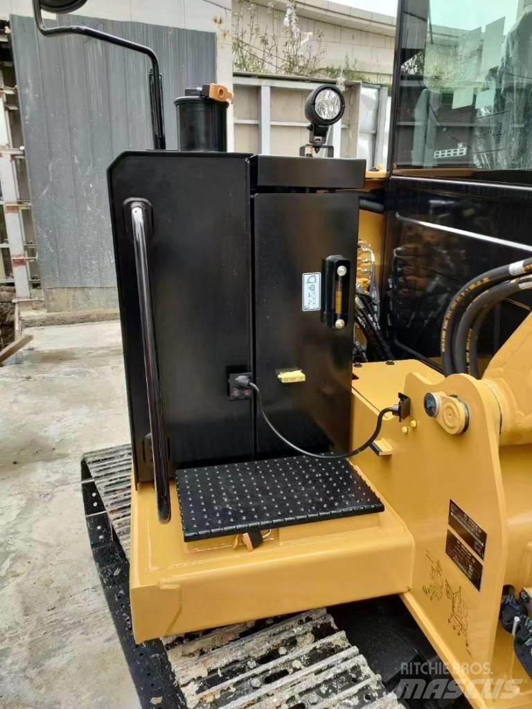 CAT 305.5 Mini ekskavatori < 7 t
