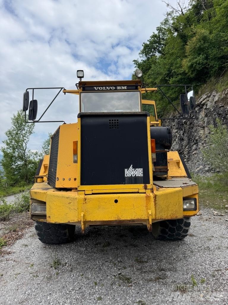 Volvo BM A 35 Artikulētie pašizgāzēji