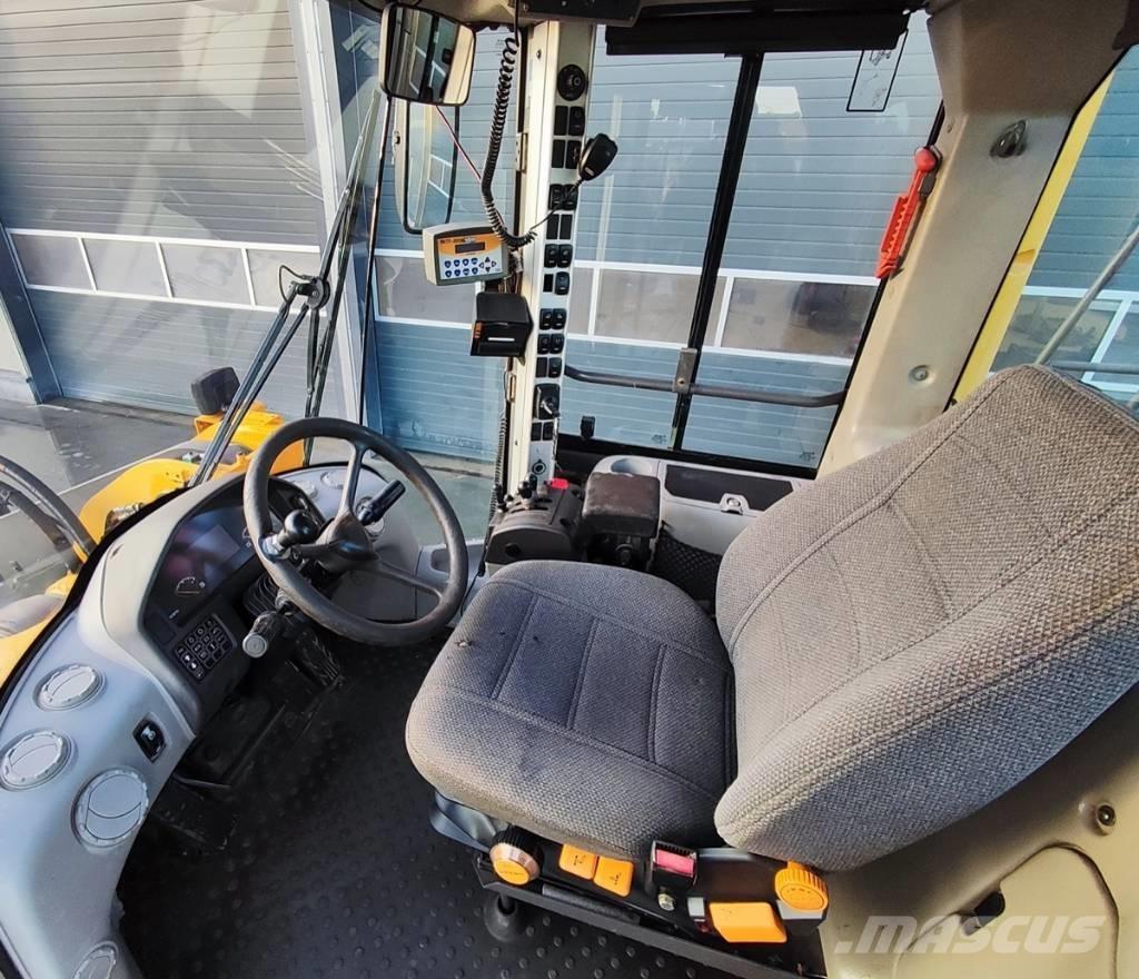 Volvo L 180 F Iekrāvēji uz riteņiem