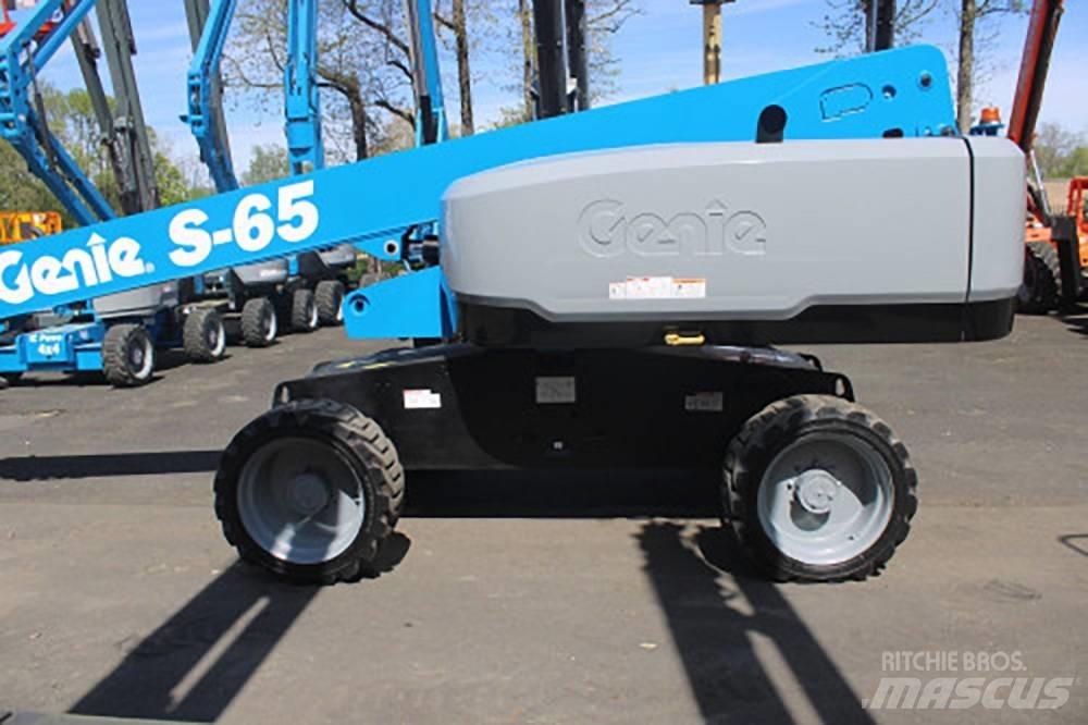Genie S 65 Teleskopiskie pacēlāji