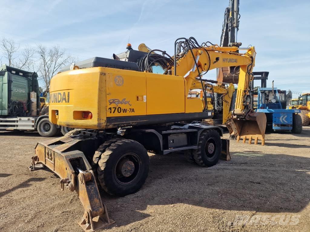 Hyundai R 170 W Ekskavatori uz riteņiem