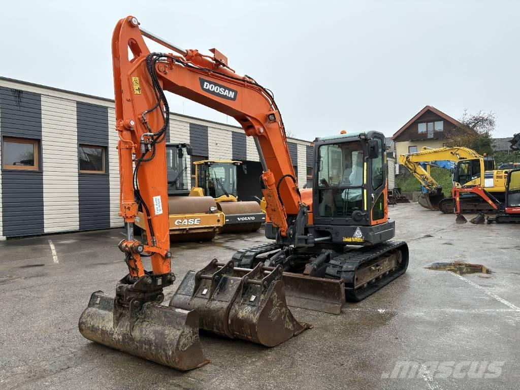 Doosan DX 85 R-3 Vidēja lieluma ekskavatori 7 t - 12 t