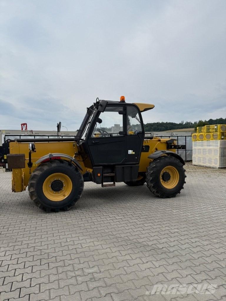 CAT TH 314 D Teleskopiskie manipulatori