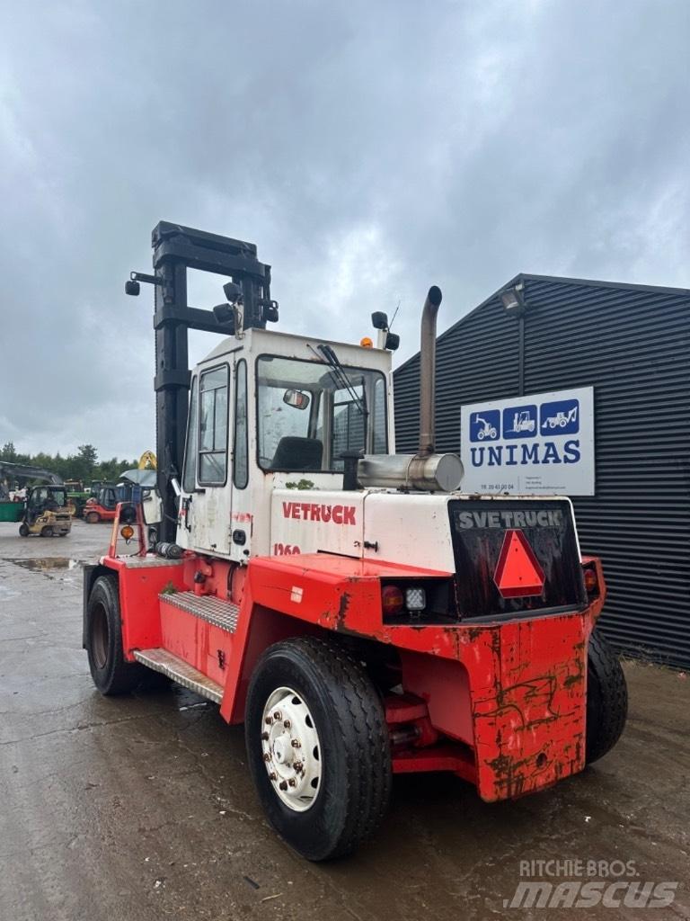 Svetruck 1260-30 Tehnika ar dīzeļa dzinēju