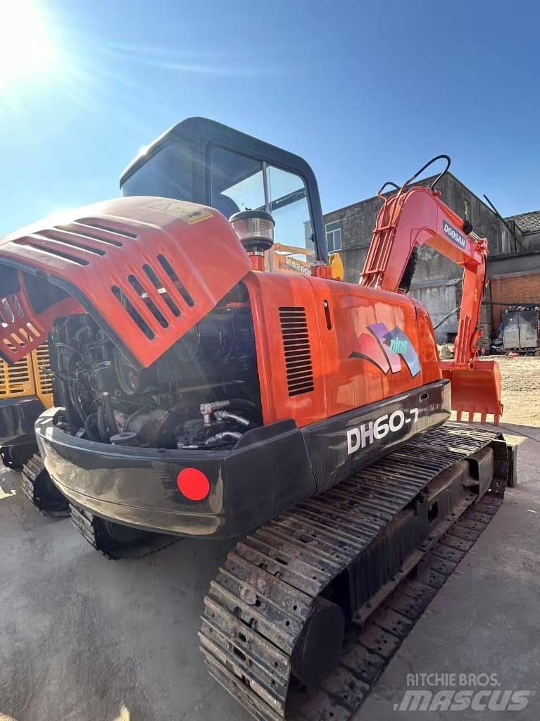 Doosan DH 55 Mini ekskavatori < 7 t