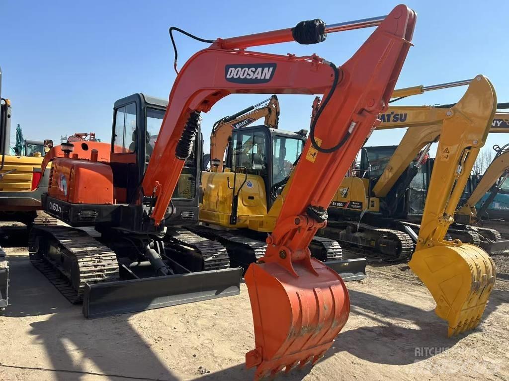 Doosan DH 55 Mini ekskavatori < 7 t