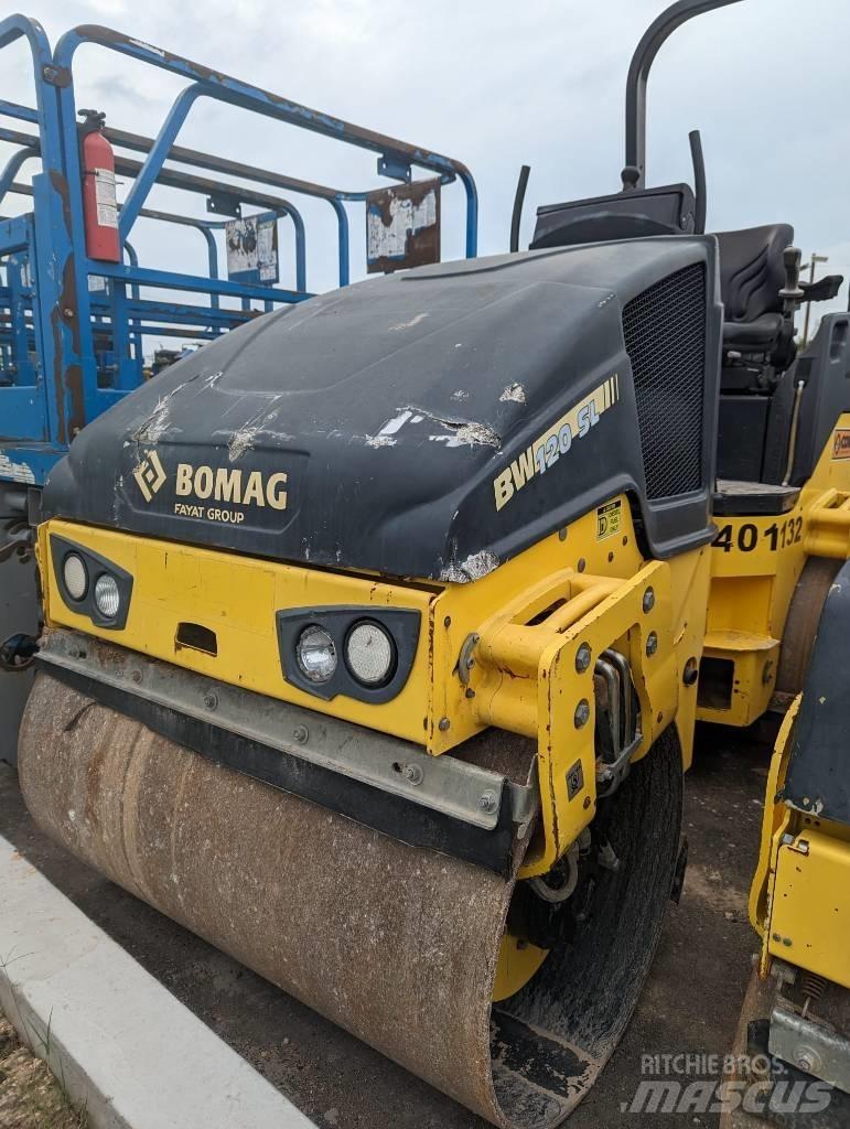 Bomag BW 120 AD-3 Divvalču grunts veltņi