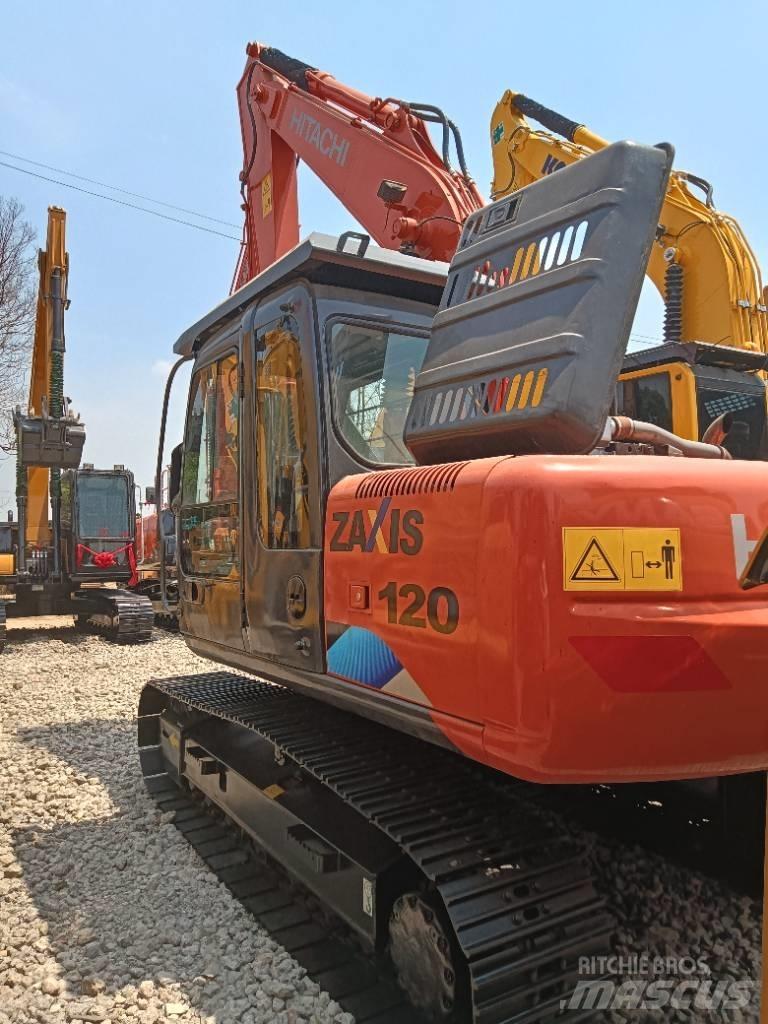Hitachi ZX 120 Vidēja lieluma ekskavatori 7 t - 12 t