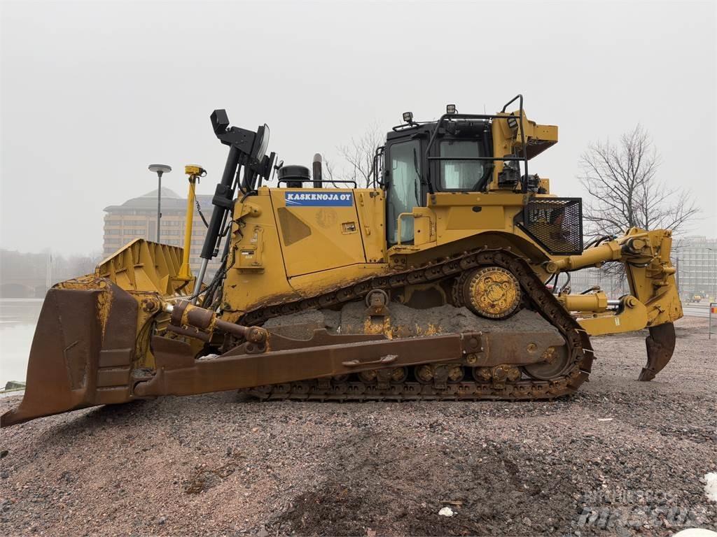 CAT D8T Kāpurķēžu buldozeri