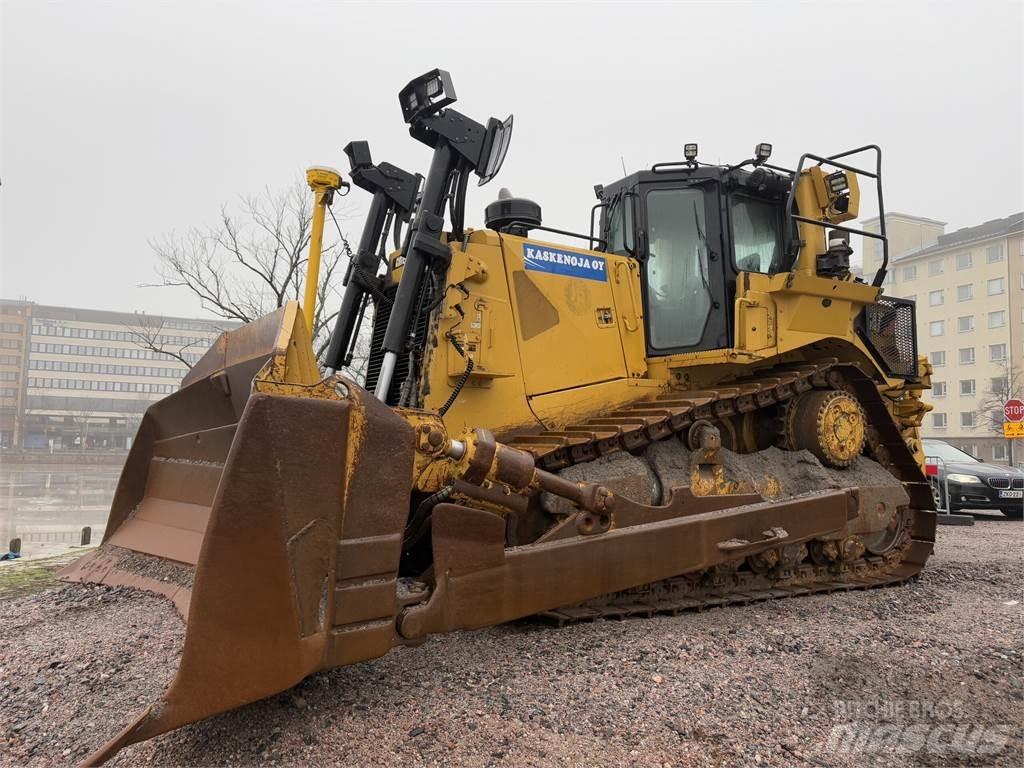 CAT D8T Kāpurķēžu buldozeri