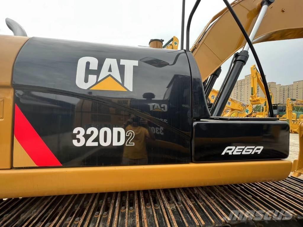 CAT 320 Kāpurķēžu ekskavatori