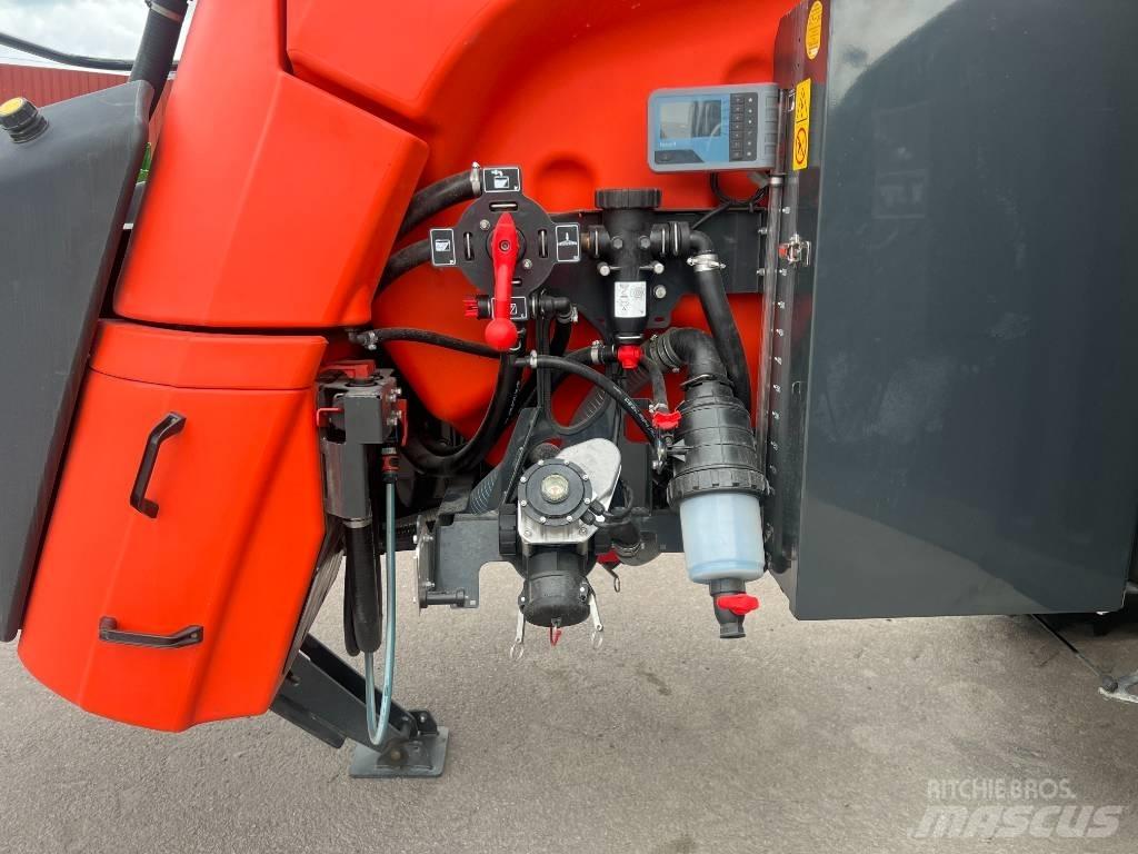 Kubota XTS 4 Piekabināmie smidzinātāji(miglotāji)