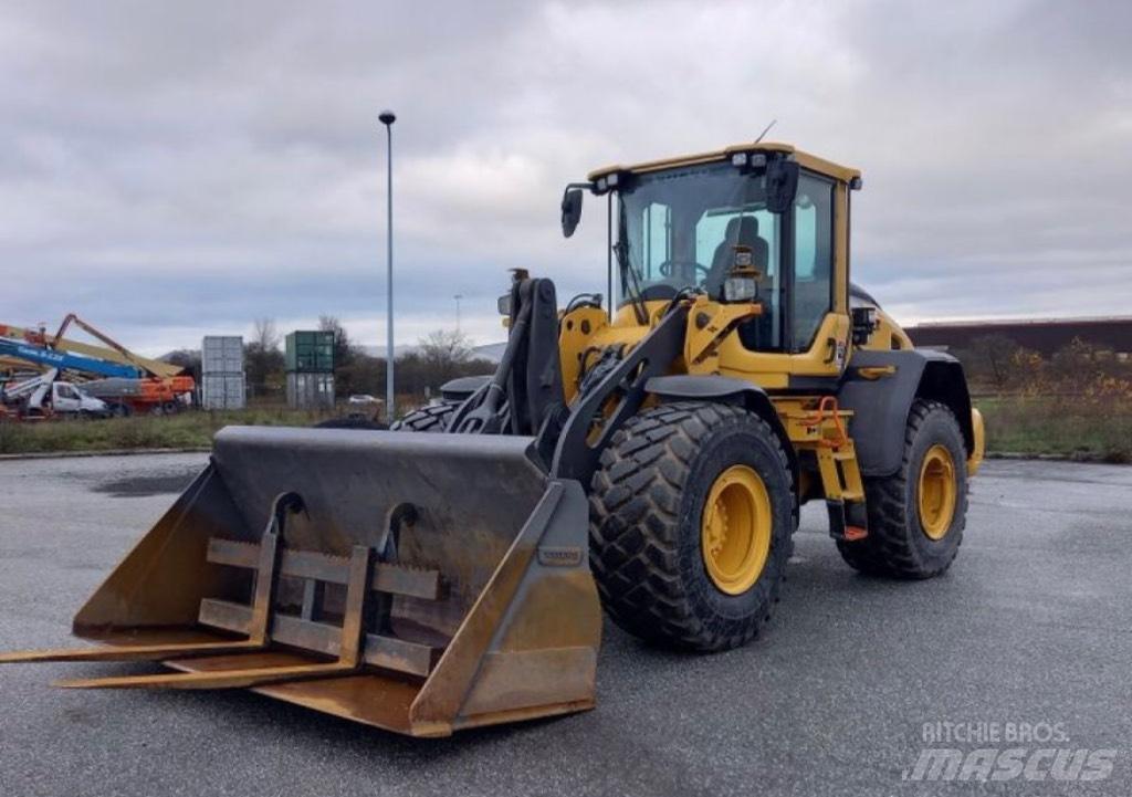 Volvo L 90 H Iekrāvēji uz riteņiem