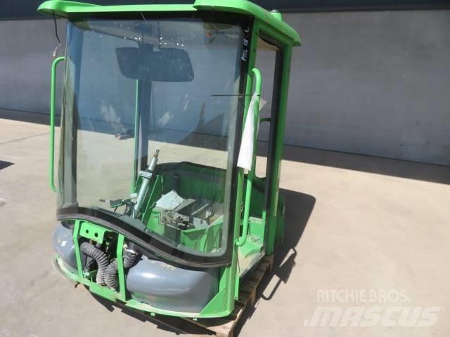 Volvo L30B / L35B Kabīnes un interjers