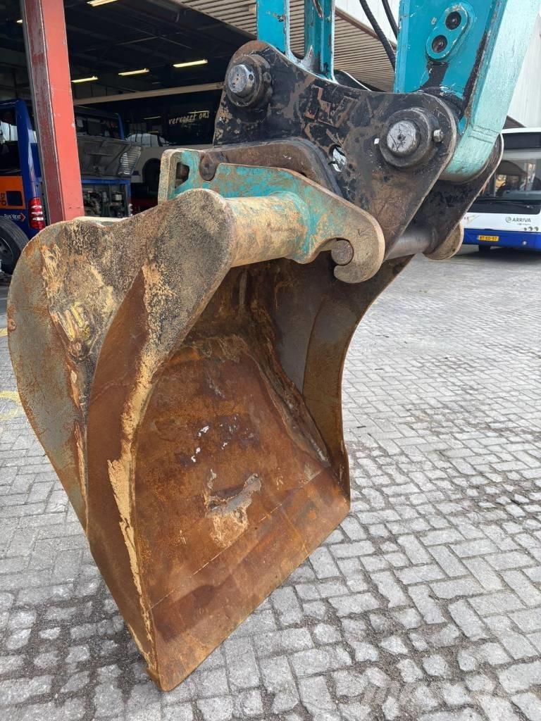 Doosan DX 210 W Ekskavatori uz riteņiem