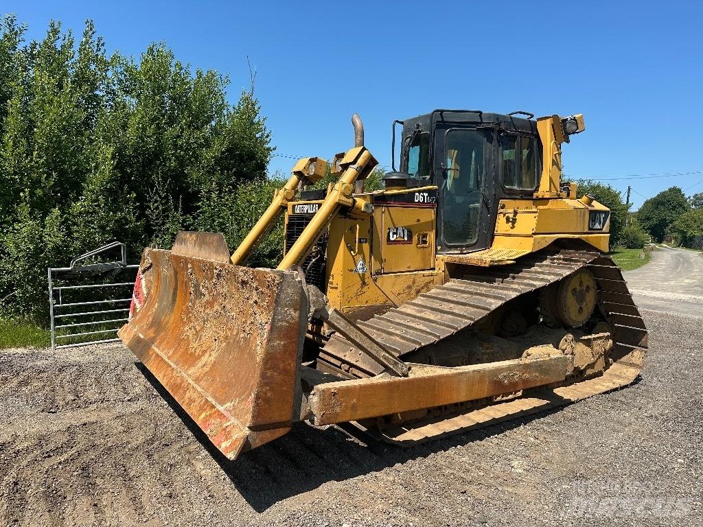 CAT D 6 T LGP Kāpurķēžu buldozeri