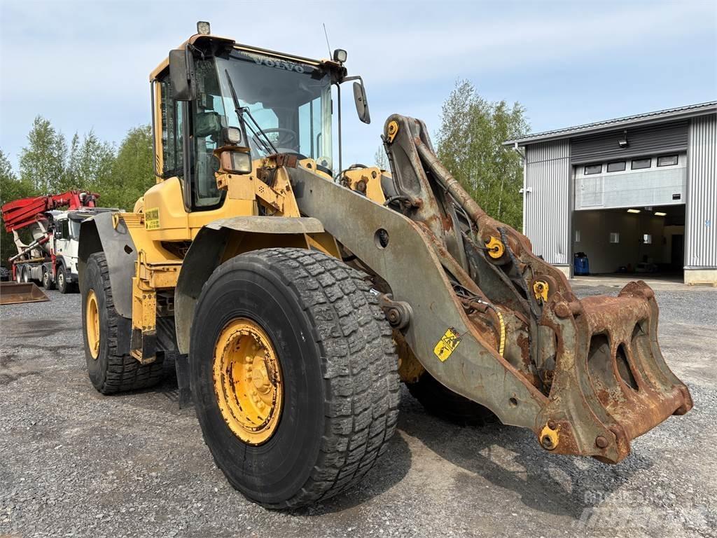 Volvo L120F Iekrāvēji uz riteņiem