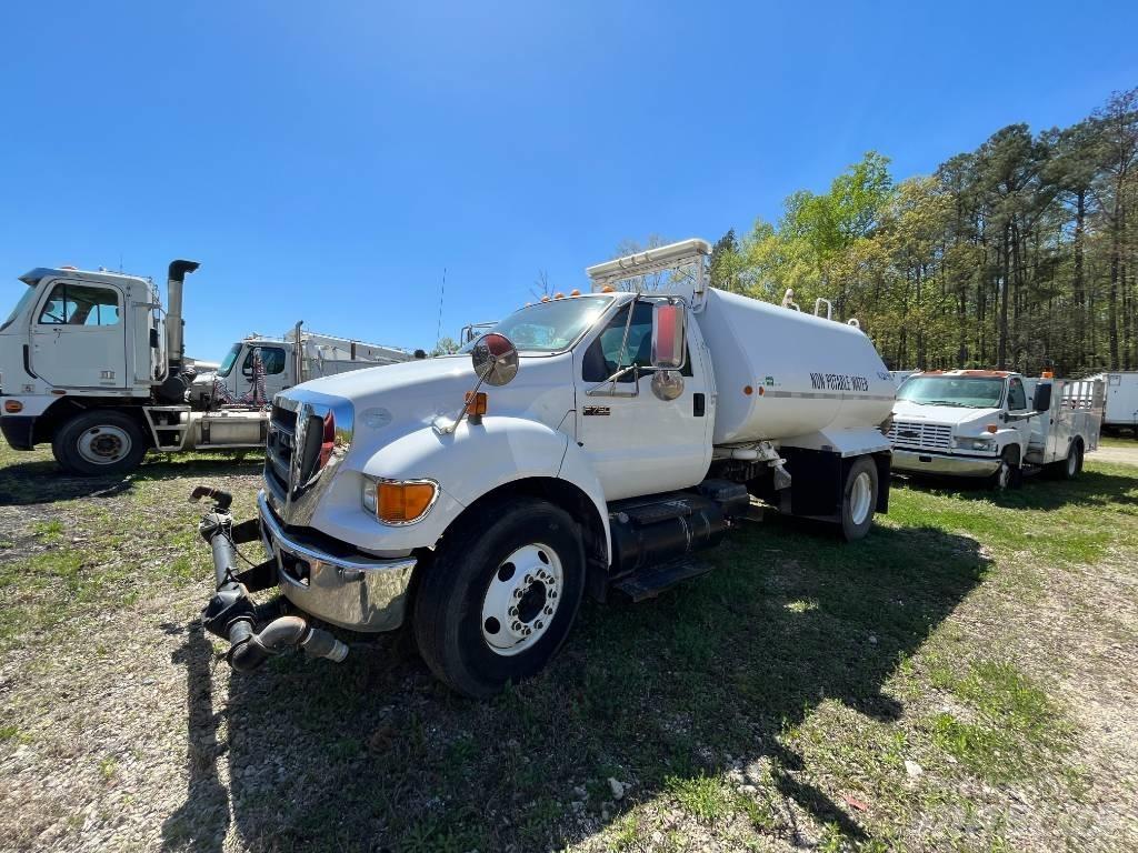 Ford F 750 XL SD Ūdens mašīnas