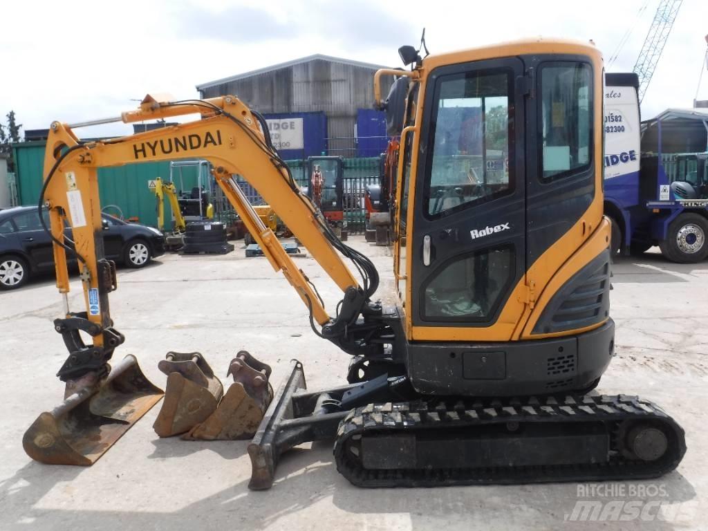 Hyundai Robex 27 Z-9 Mini ekskavatori < 7 t