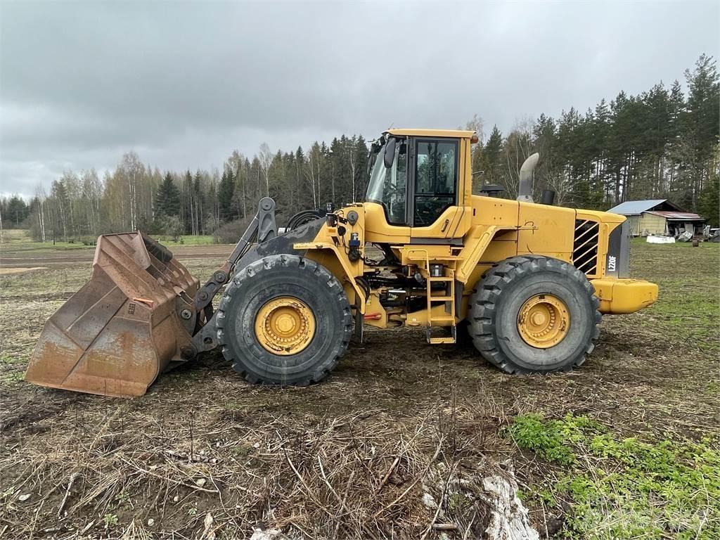 Volvo L220F Iekrāvēji uz riteņiem