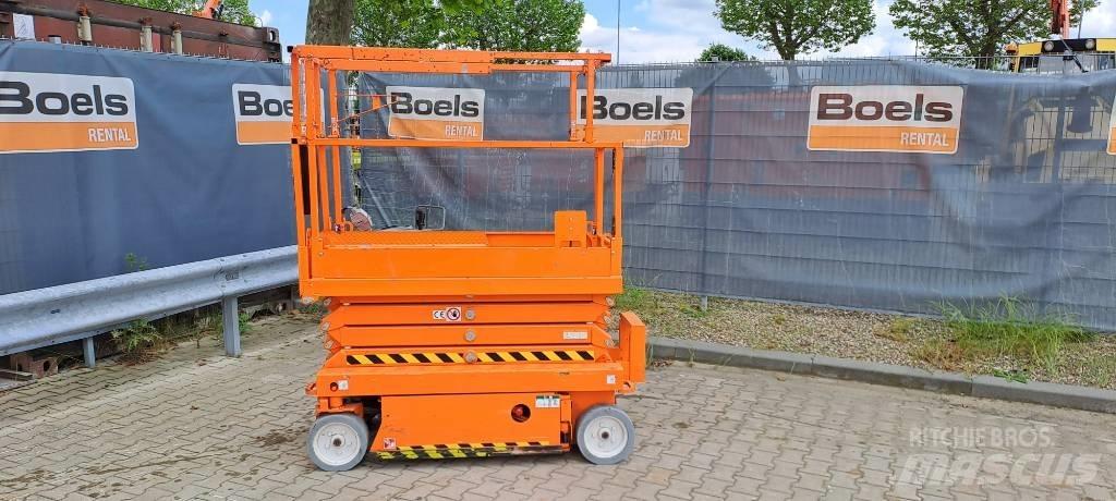 SkyJack SJIII 3219 Šķerveida pacēlāji