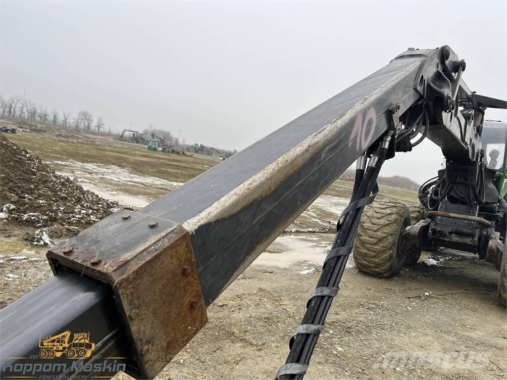 John Deere CH811 Mežizstrādes mašīnu krāni