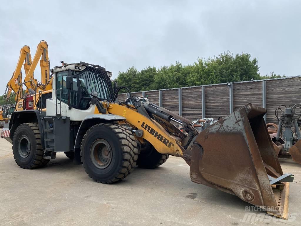 Liebherr L 556 Iekrāvēji uz riteņiem