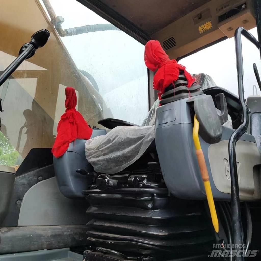 CAT 336 D Kāpurķēžu ekskavatori