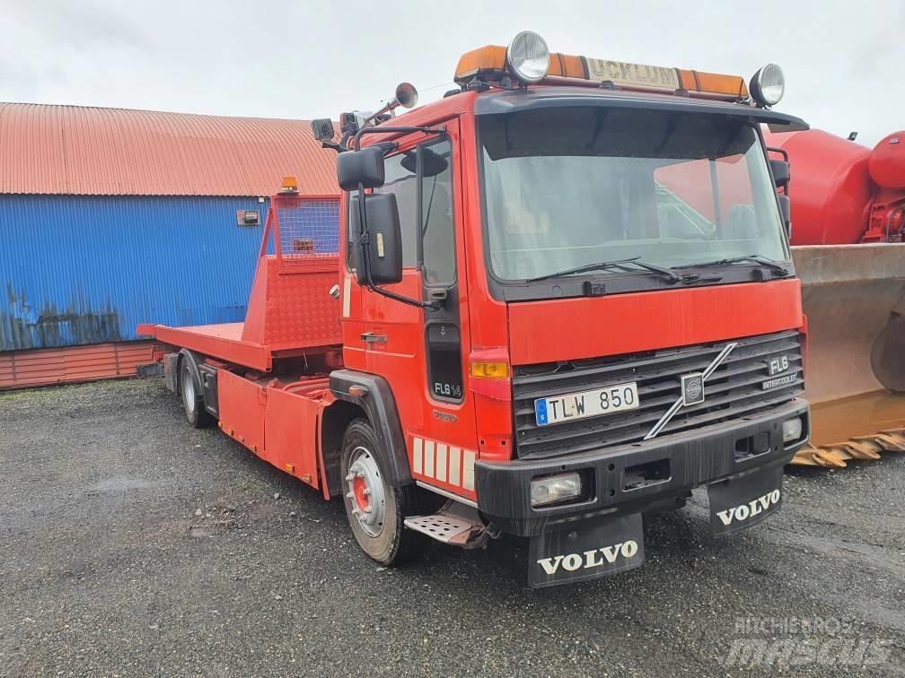 Volvo FL614 Evakuators ar manipulatoru