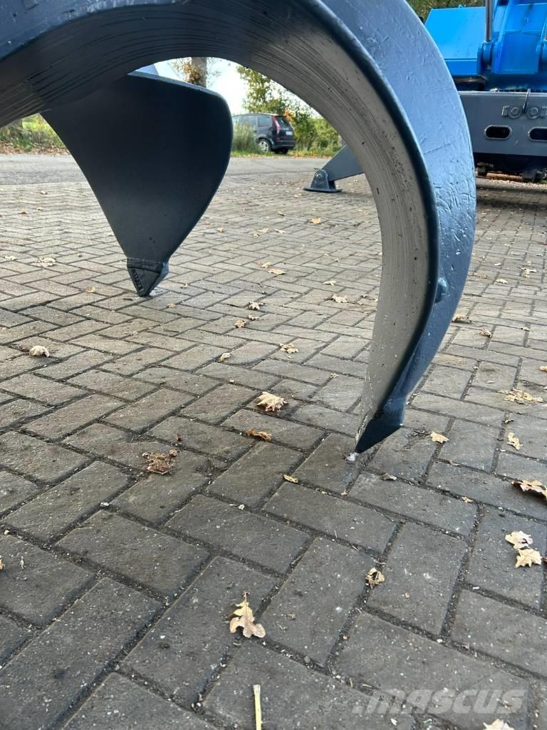 Fuchs 340 Industriālie iekrāvēji