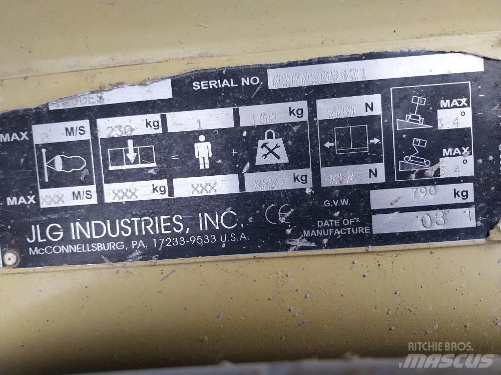 JLG 1230 ES Vertikālie pacēlāji