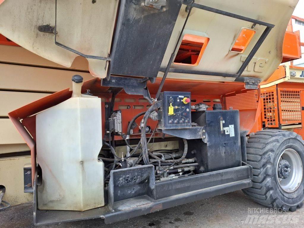 JLG 4394RT Šķerveida pacēlāji