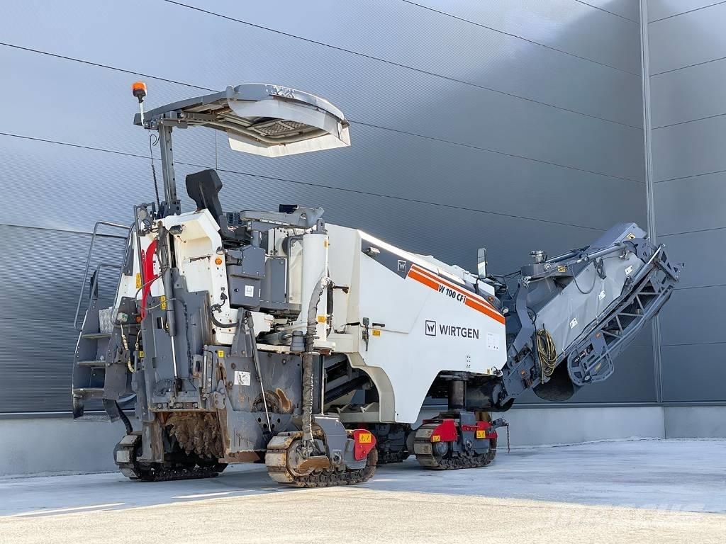 Wirtgen W 100 CFI Asfalta dzesēšanas iekārtas