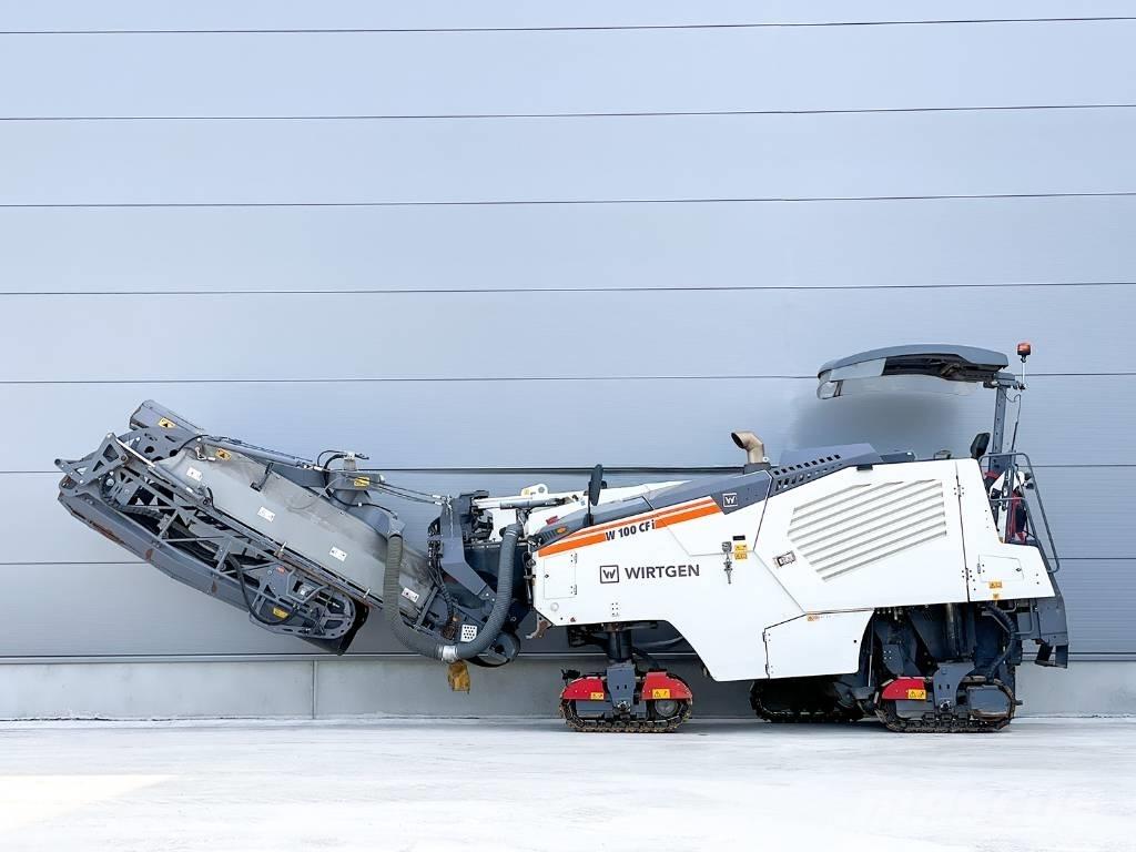 Wirtgen W 100 CFI Asfalta dzesēšanas iekārtas