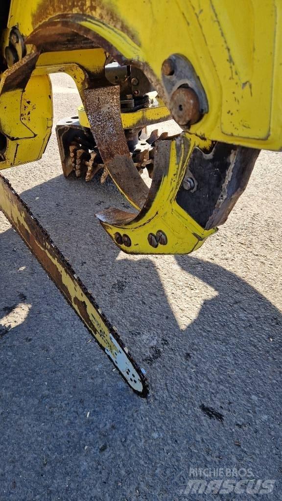 John Deere 1270 G Harvesteri