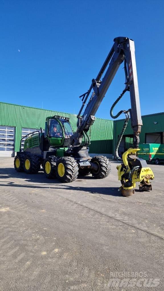 John Deere 1270 G Harvesteri