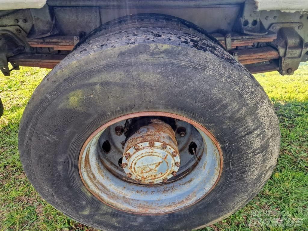 Volvo N 10 Pašizgāzējs