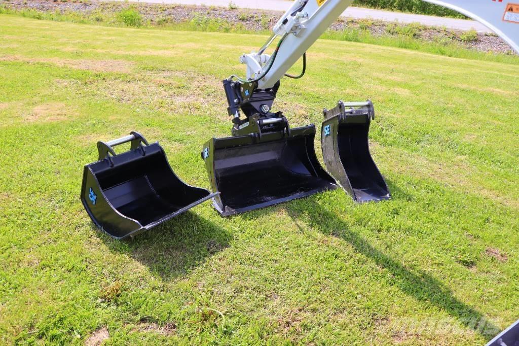 Takeuchi TB210R Mini ekskavatori < 7 t