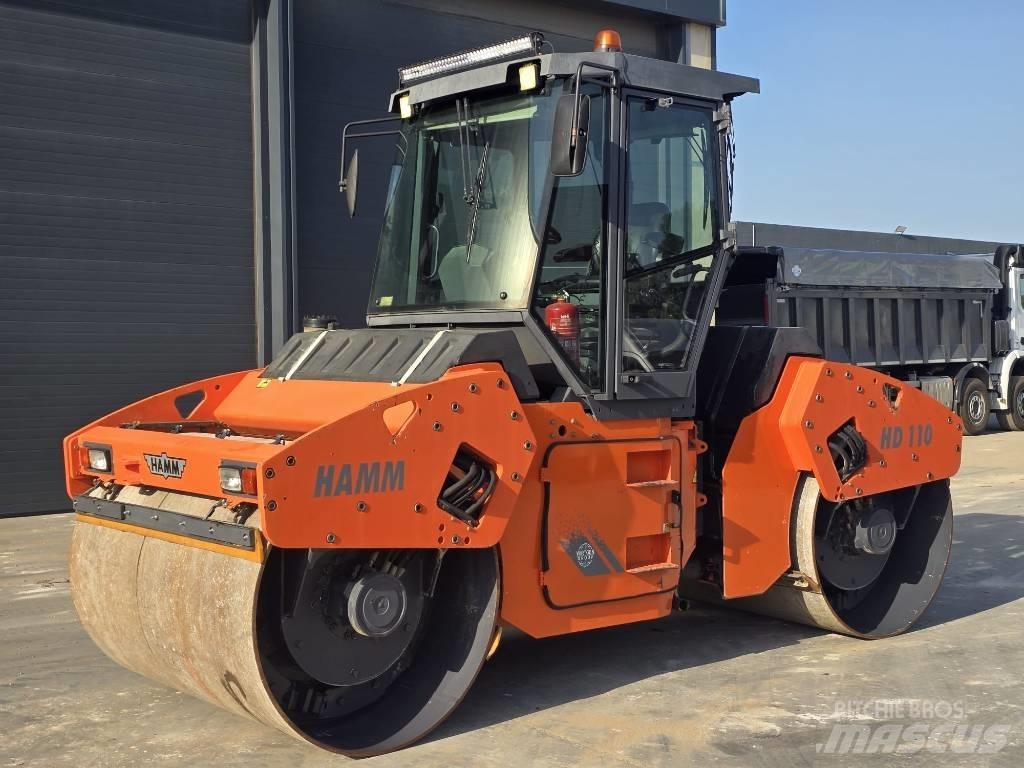 Hamm HD 110 Divvalču grunts veltņi